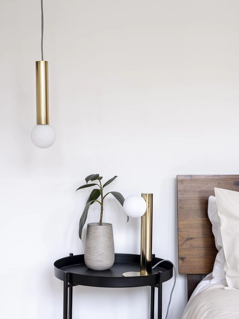 Ridotti - 1 Light Natural Raffia and Burnished Brass Floor Lamp