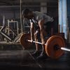 Qué músculos trabajan los deadlifts para aumentar la fuerza y el