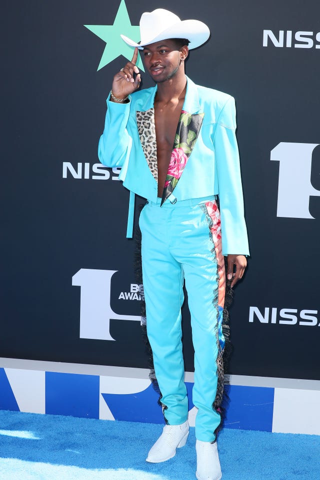 Lil Nas X VMA Outfits — Lil Nas X MTV VMA Fashion