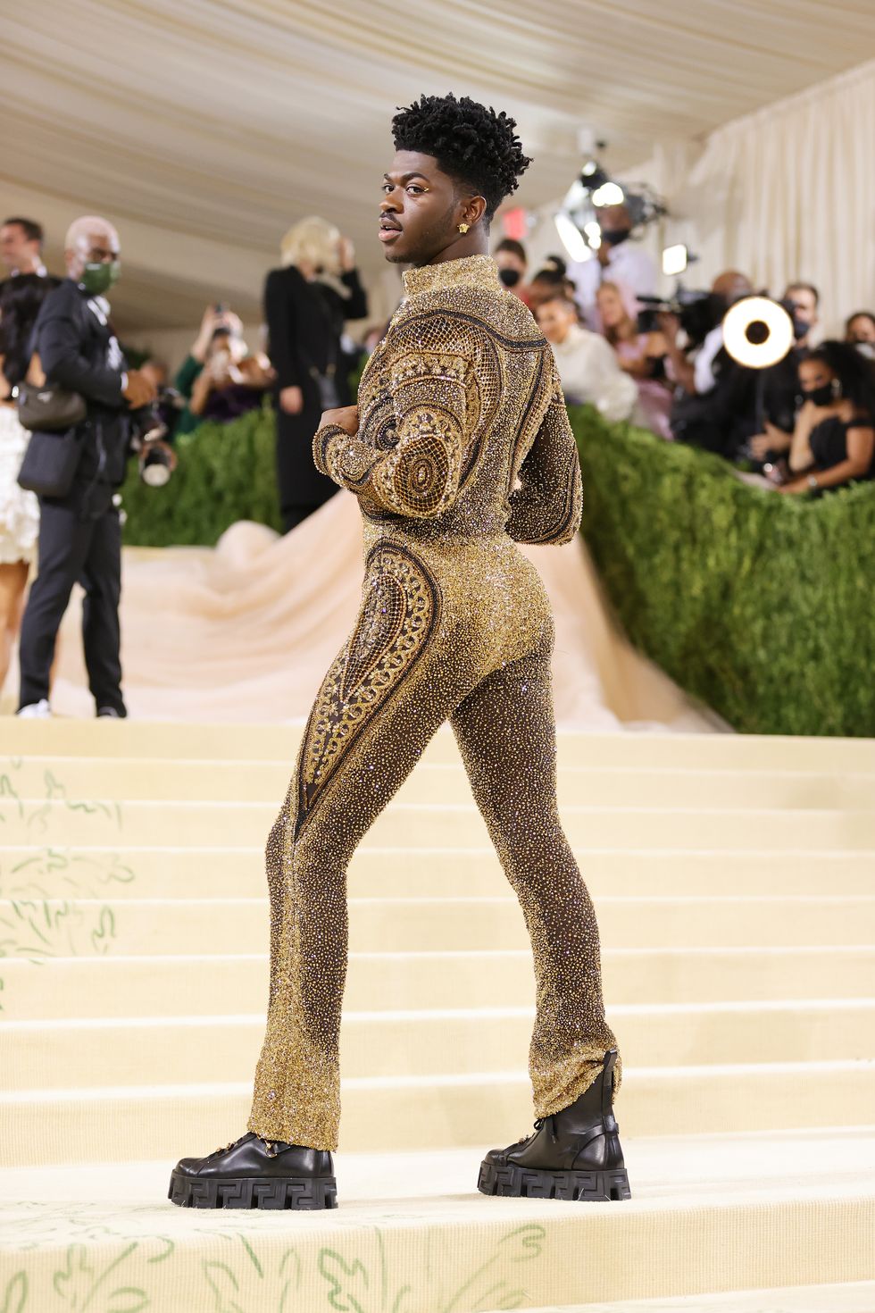 the 2021 met gala celebrating in america  a lexicon of fashion arrivals