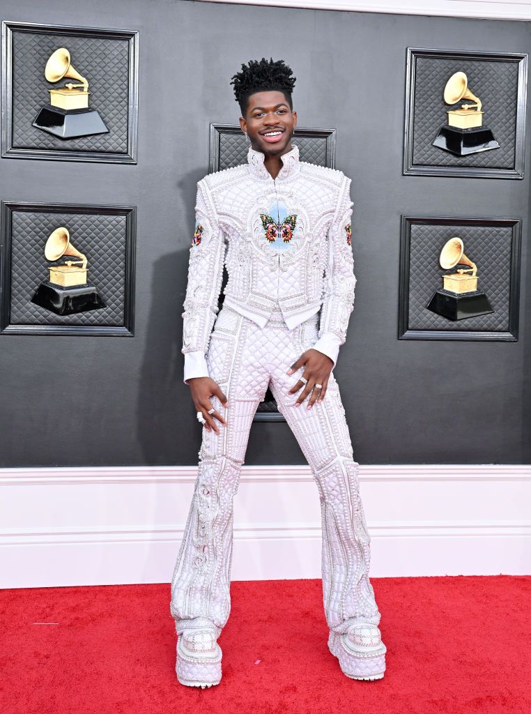 Arriba 80+ imagen lil nas outfit - Abzlocal.mx