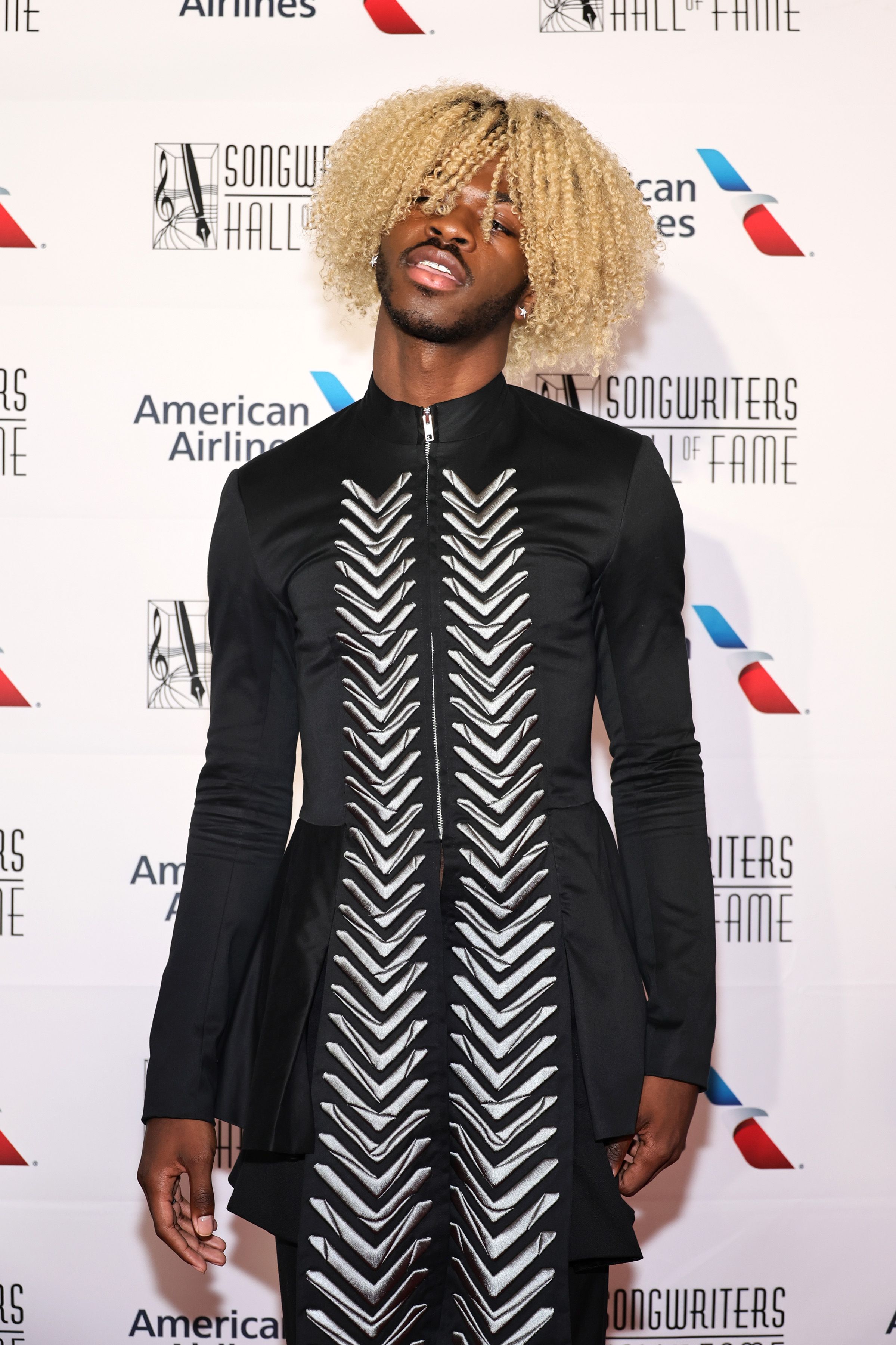 Amazon.co.jp: リルナズX直筆サイン入り写真…Lil Nas X…アメリカ