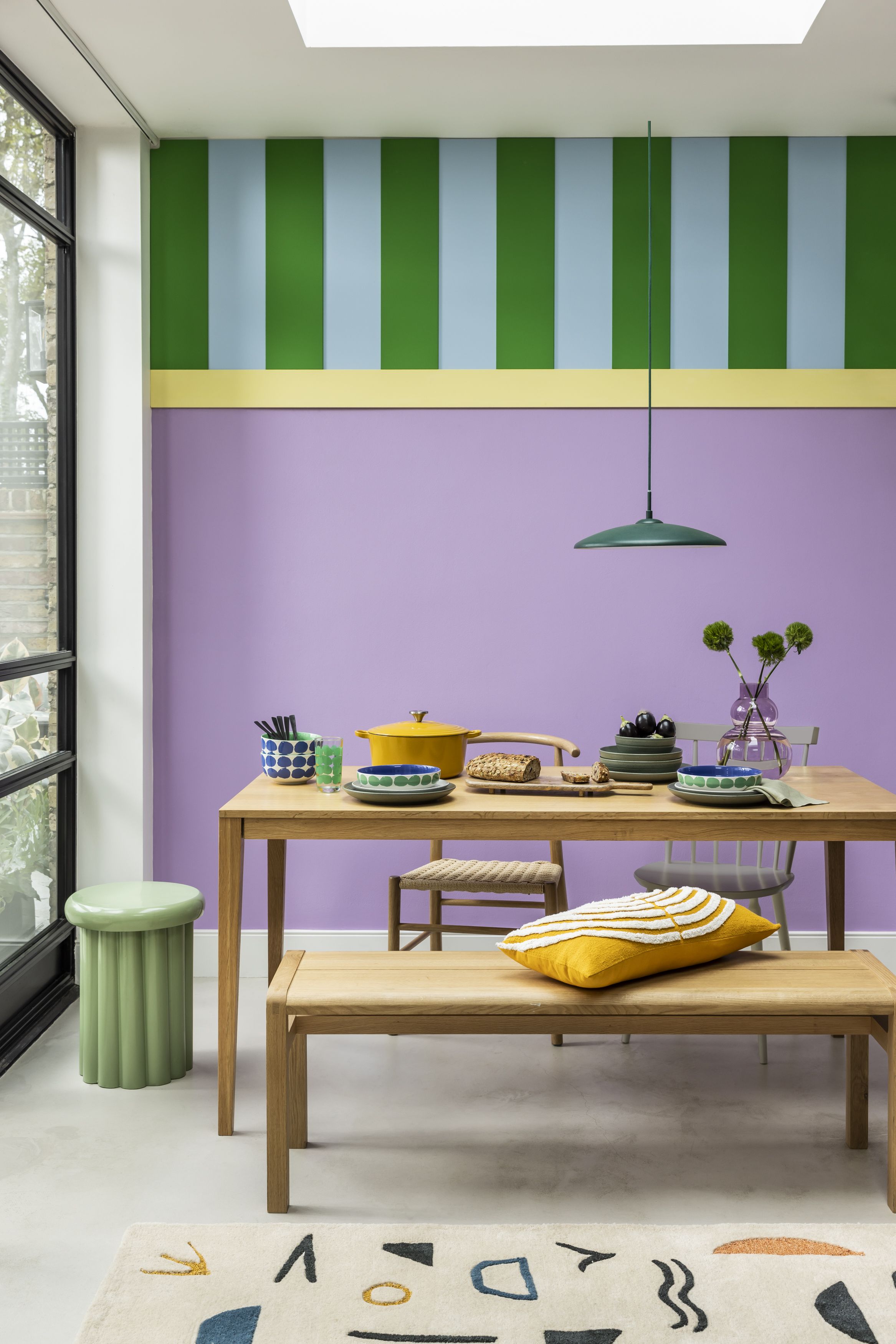 Lilac and Yellow: The Trending Colour Combination For Spring 2023