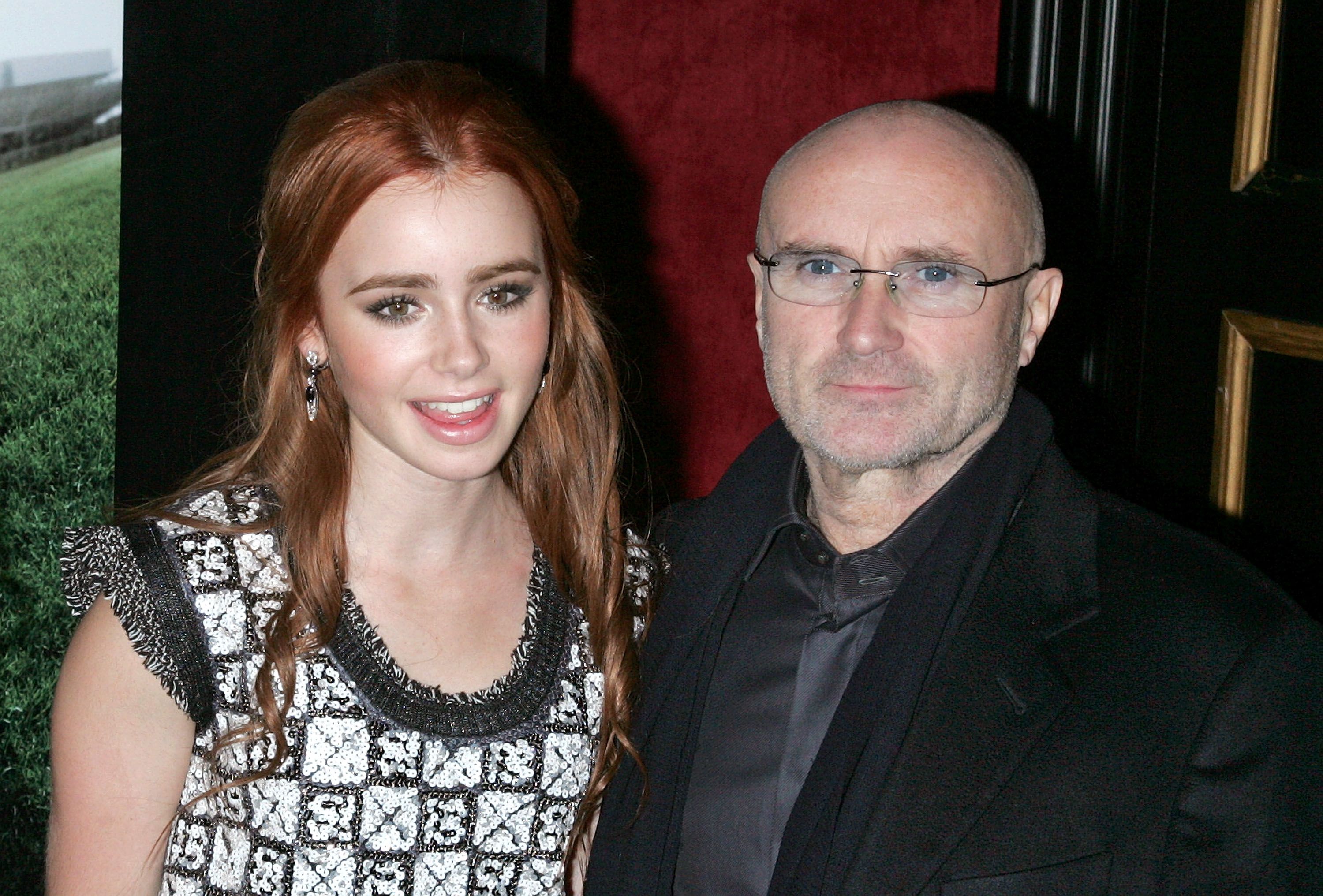 Lily Collins comparte las fotos de su parecido con su padre, Phil