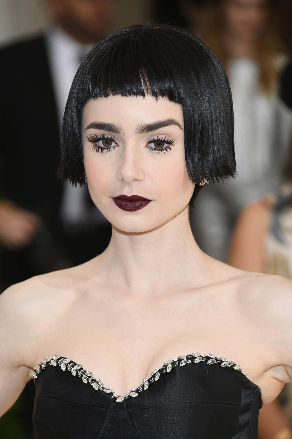 lily collins   pixie hairstyles