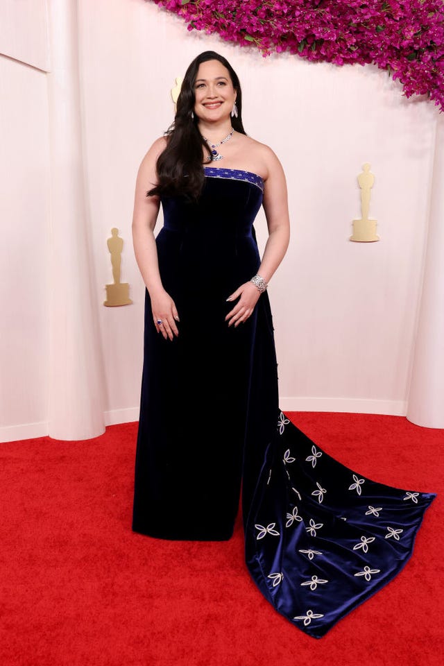 Lily Gladstone’s Gucci Gown at the 2024 Oscars Pays Homage to Her ...