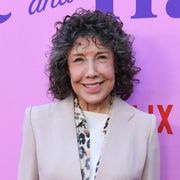 lily tomlin los angeles special fyc event for netflix's "grace and frankie"  arrivals