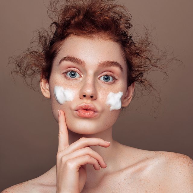 Sébium Gel anti-acné para piel grasa  Limpiador facial para piel mixta a  grasa con tendencia al acné