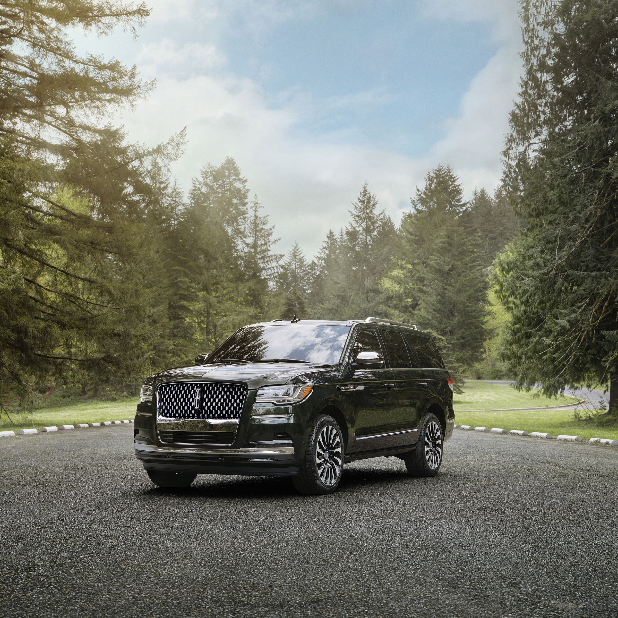 red lincoln navigator toy truck