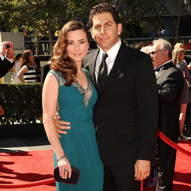 los angeles, ca   september 15  actress linda cardellini and husband steven rodriguez attend the 2013 creative arts emmy awards at nokia theatre la live on september 15, 2013 in los angeles, california  photo by jason laverisfilmmagic