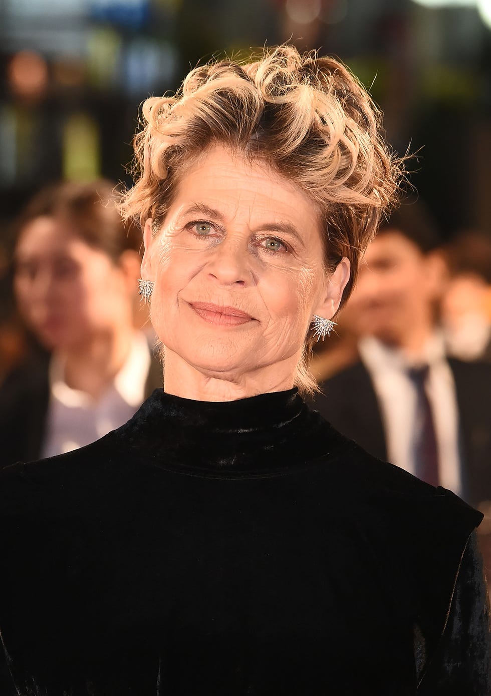 linda hamilton at the 'terminator dark fate' premiere in tokyo