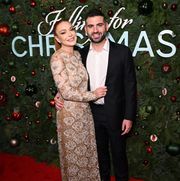 netflix’s falling for christmas celebratory holiday fan screening with cast  crew