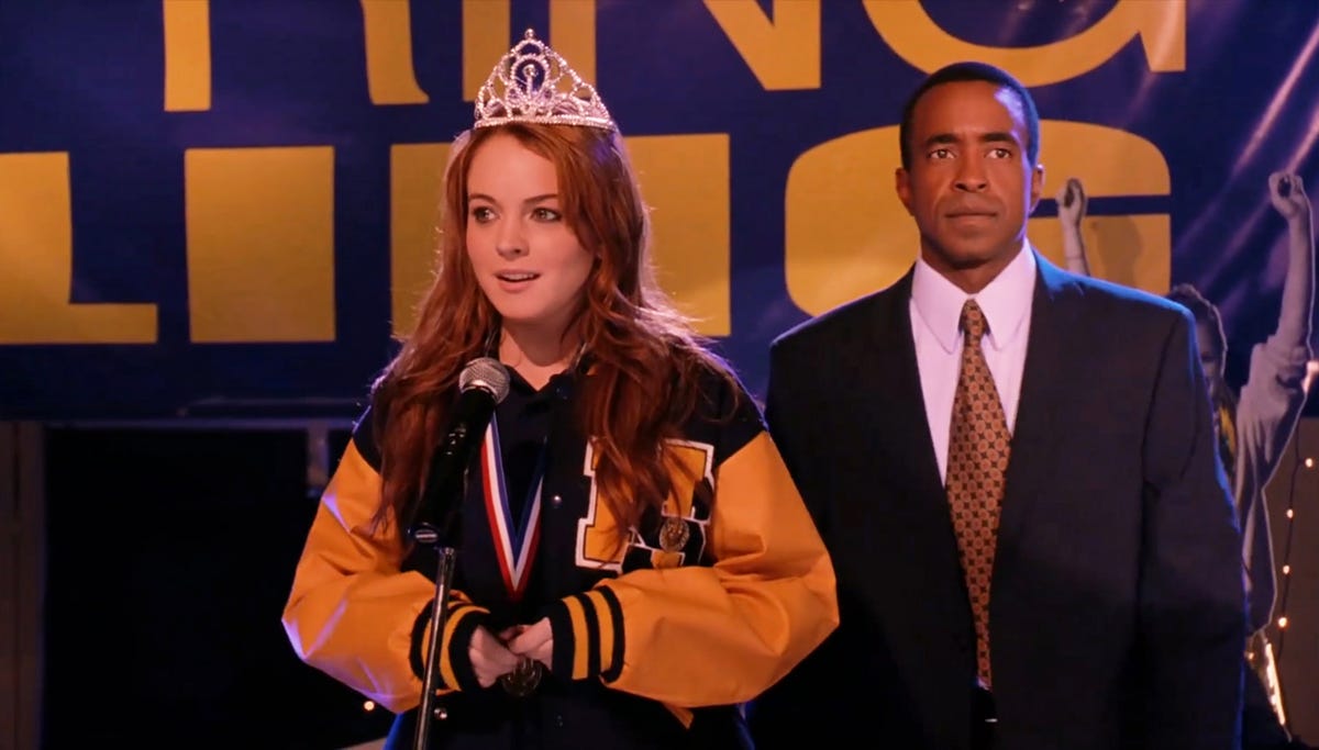 Lindsay Lohan Officially Returns to 'Mean Girls' - Inside the Magic