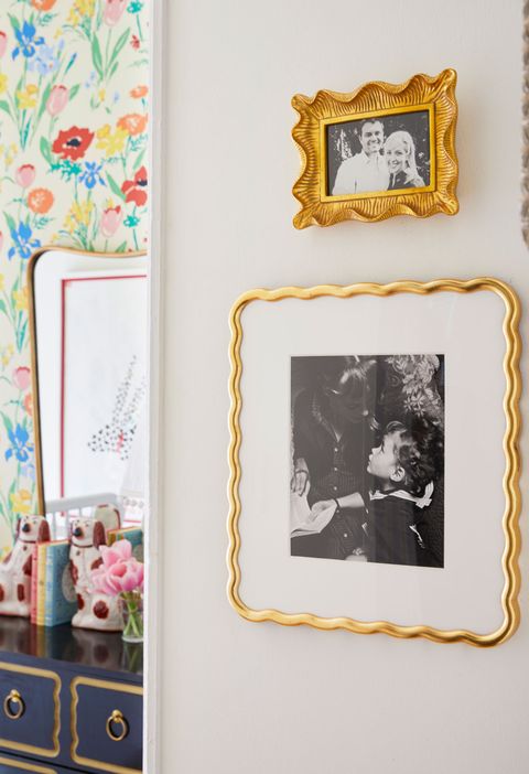 Picture frame, Yellow, Wall, Room, Rectangle, Photography, Art, Illustration, Interior design, Square, 