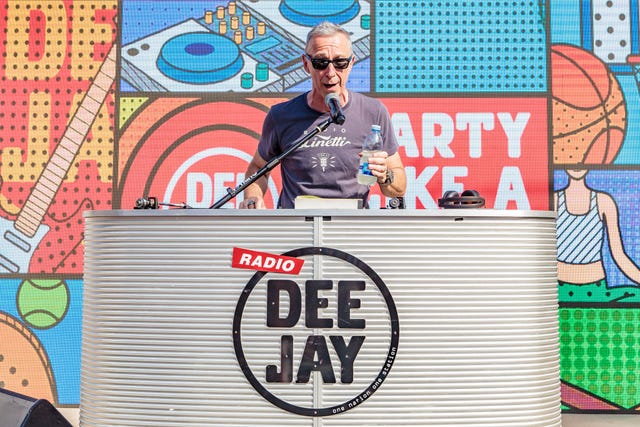 party like a deejay in milan