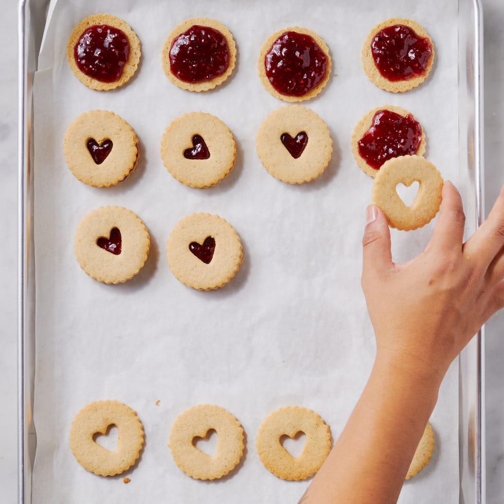 linzer cookies
