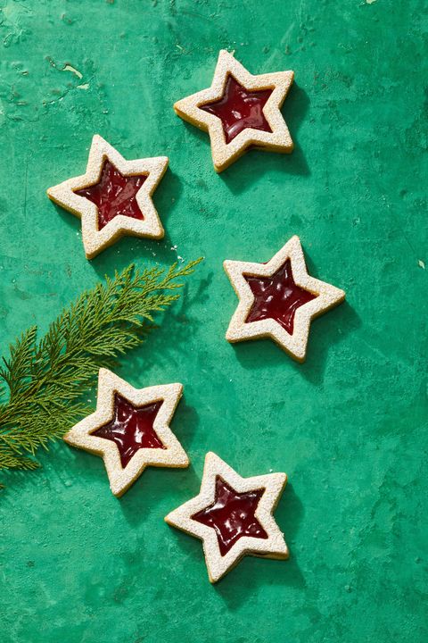 star cookies with jam in the center