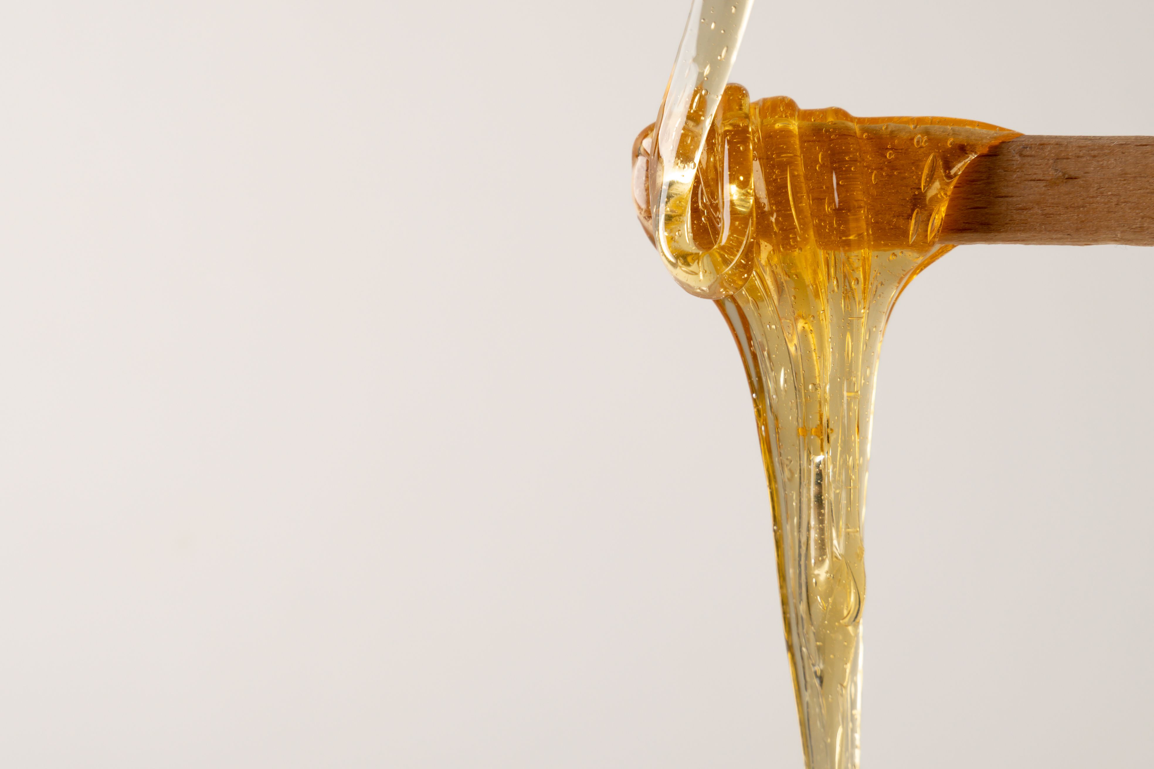 Sugaring vs. Waxing: Key Differences to Help You Choose Your Method