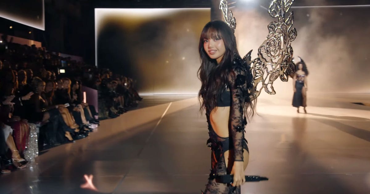 Watch Lisa’s Victoria’s Secret Fashion Show 2024 Performance