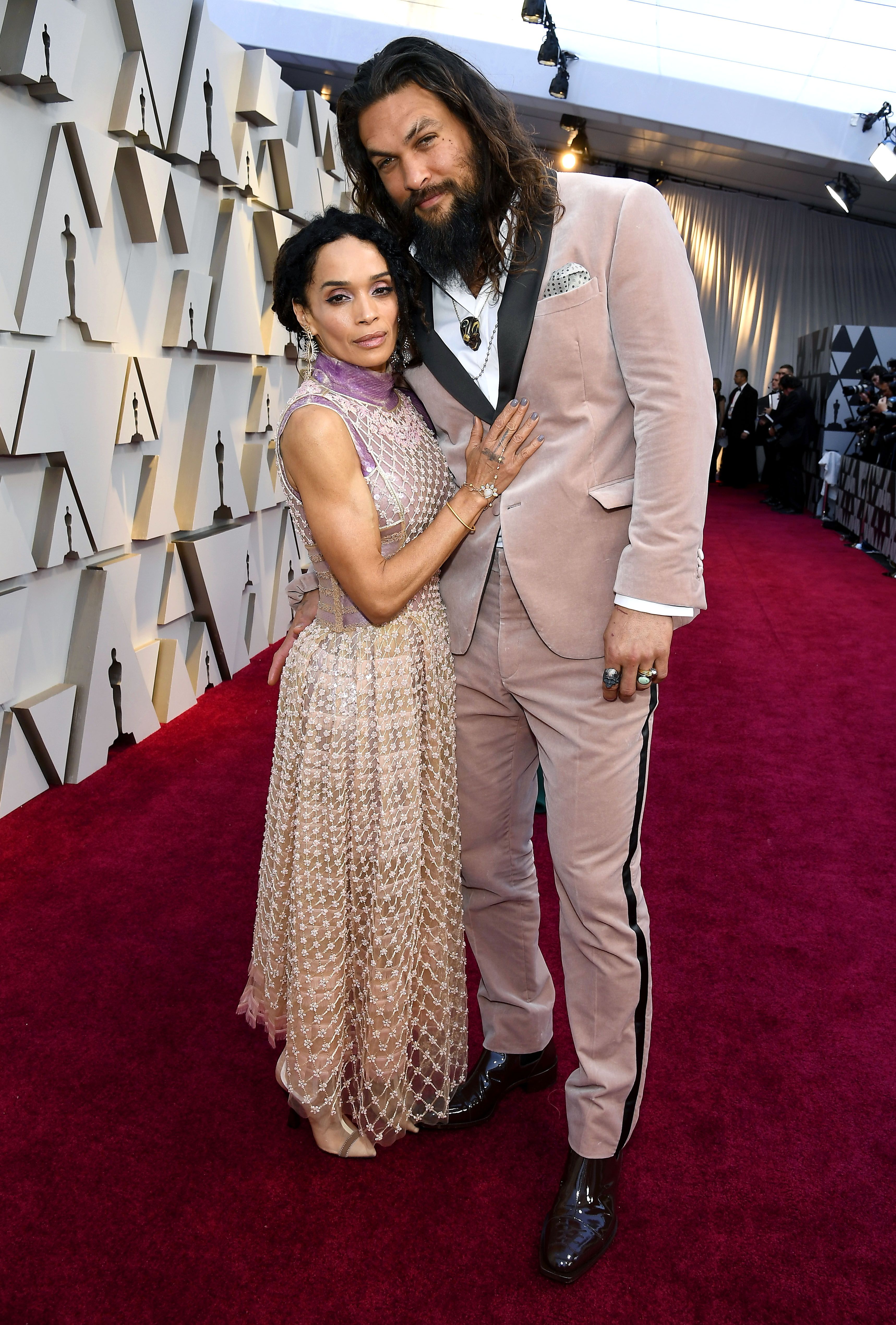 Jason Momoa and Wife Lisa Bonets Body Language picture