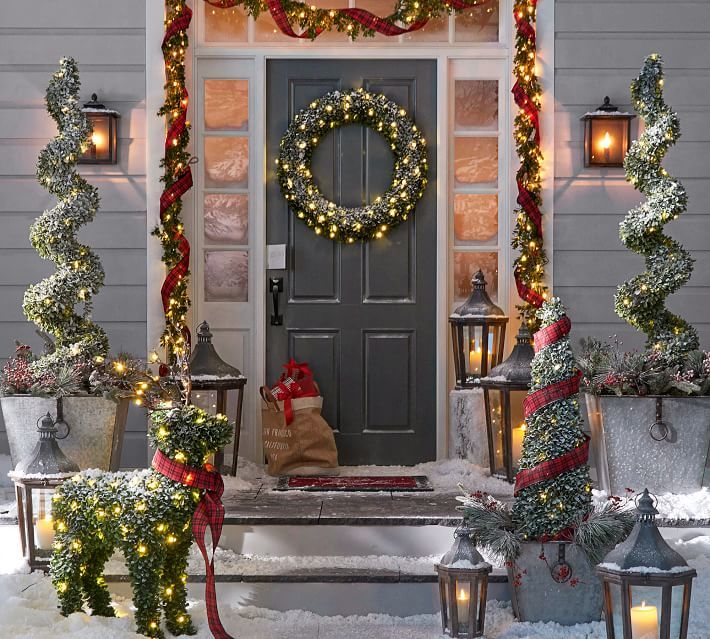 Pottery Barn's 2019 Holiday Collection Is Truly Magical