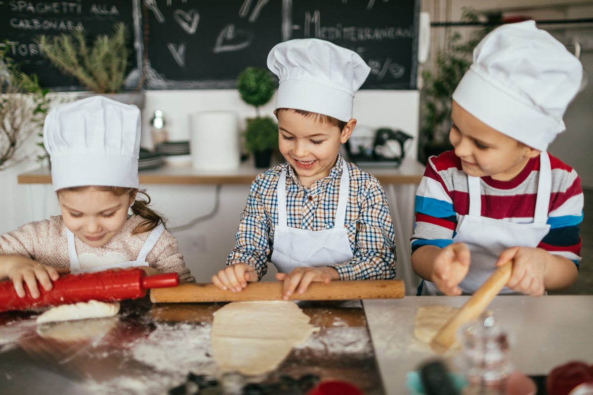 Lil' Chef School - Teach your child how to cook.