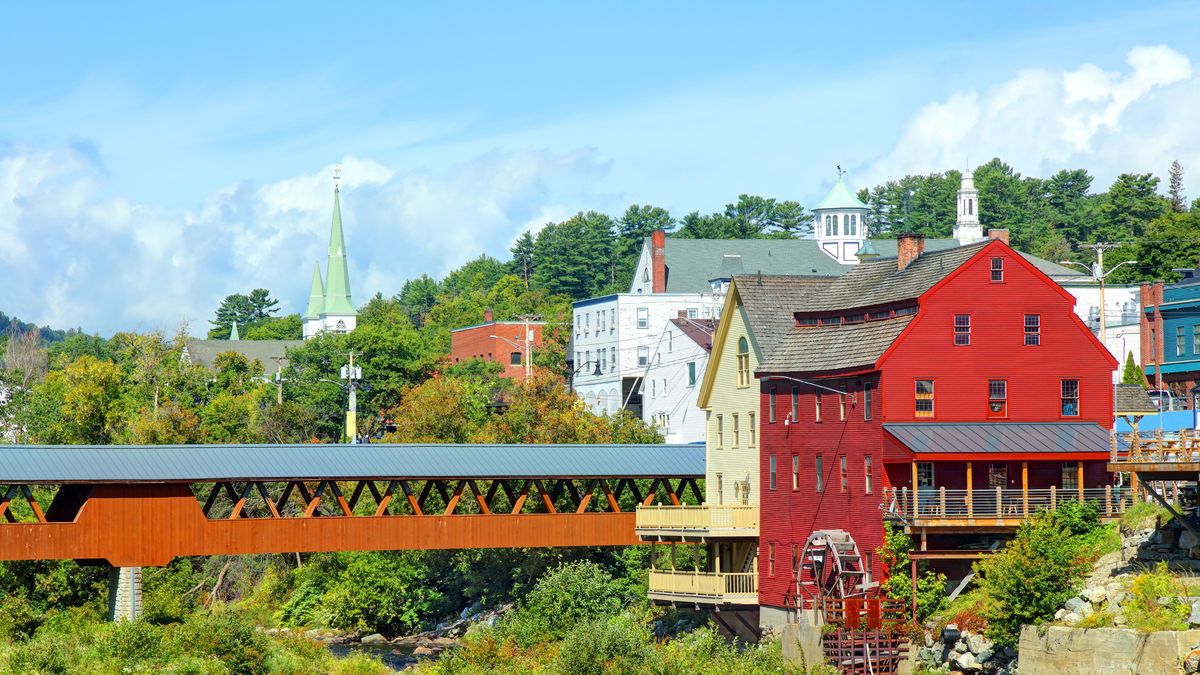 50 Best Small Town in America to Visit