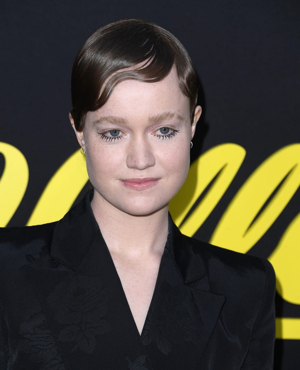 Nonbinary Yellowjackets Actor Liv Hewson Reveals They Could Not Enter