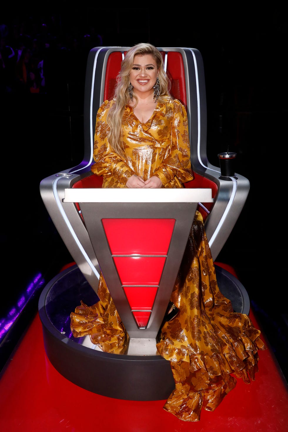 kelly clarkson the voice season 17