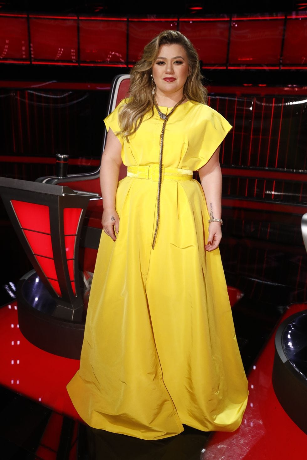 Kelly Clarkson S Best Outfits On The Voice