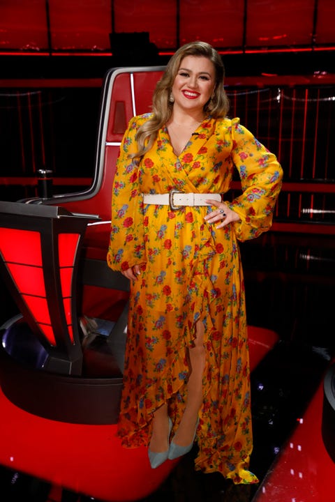 Kelly Clarkson's Best Outfits on 'The Voice'