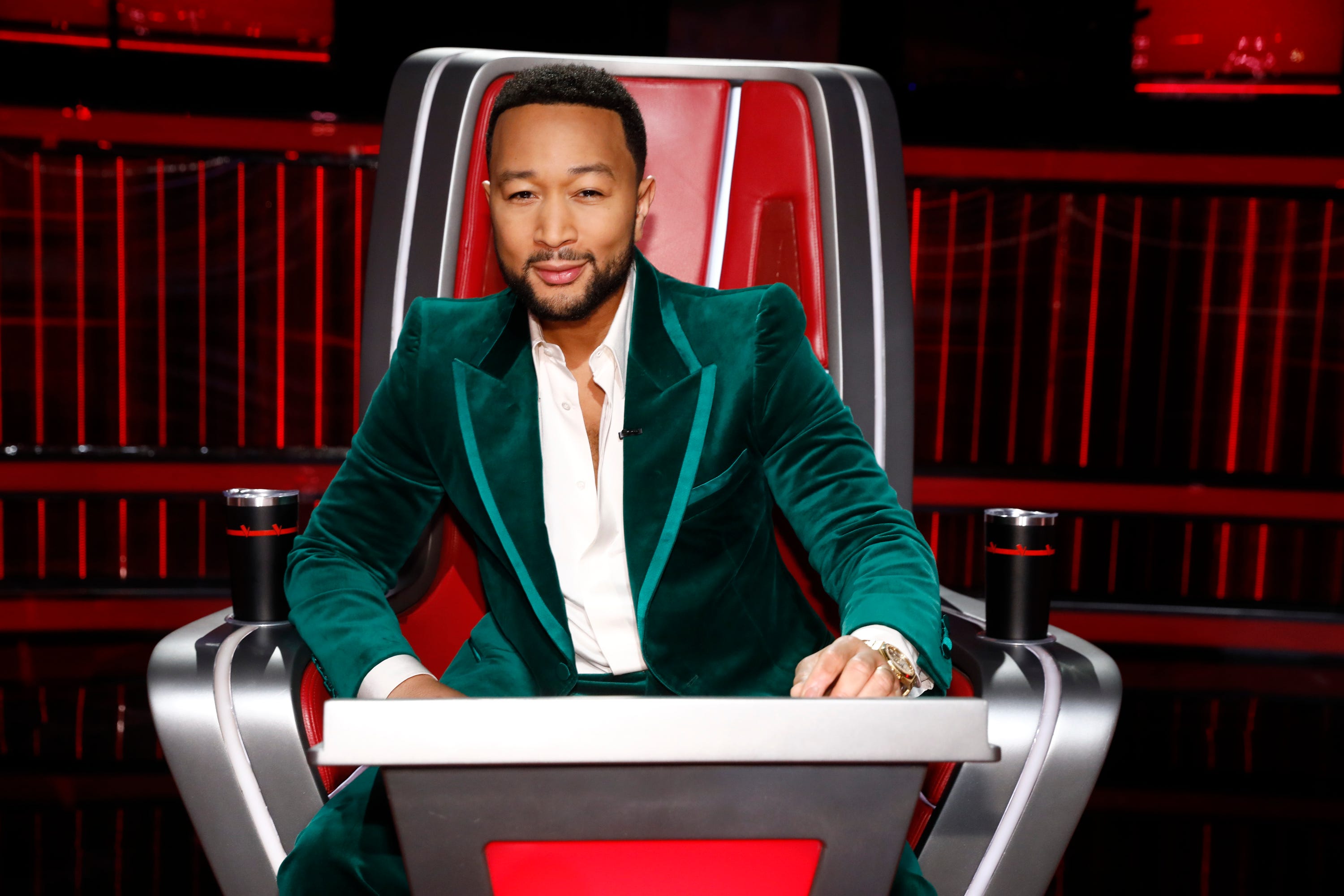 'Voice' Fans Go Wild After John Legend Brings Up Kelly Clarkson