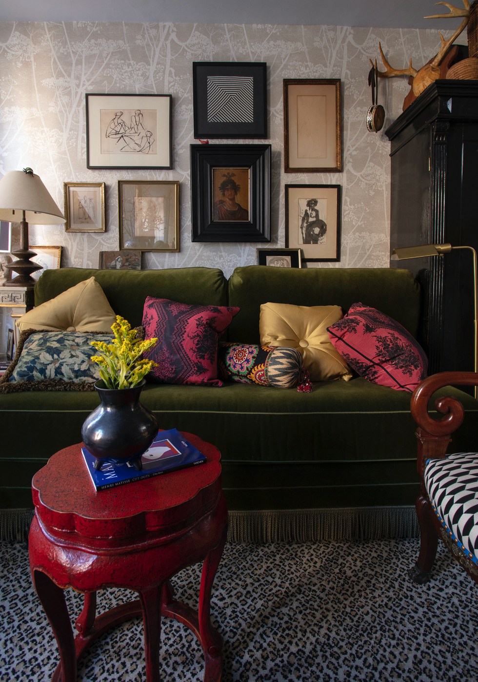 banquette in living room