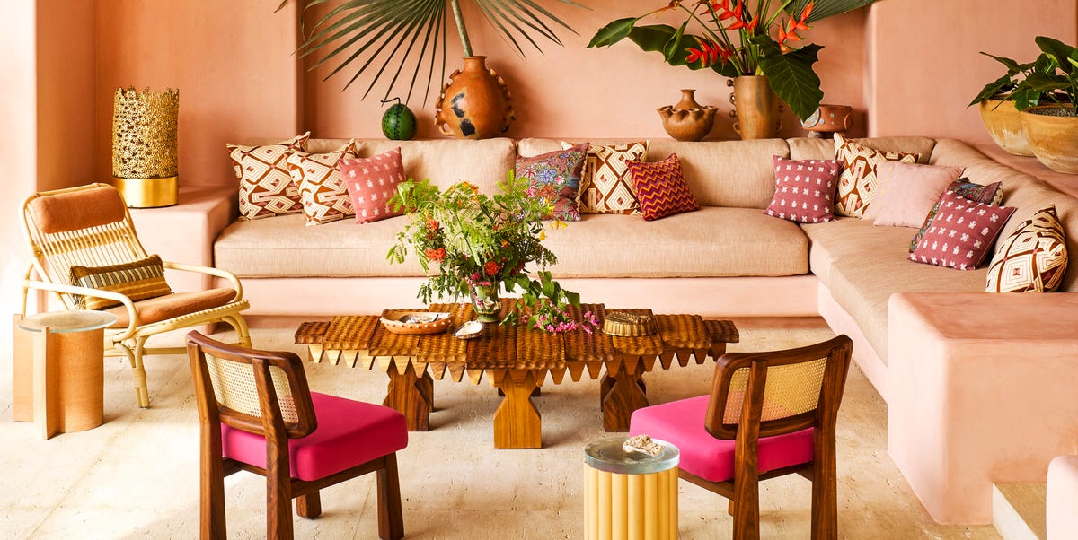 Summer Thornton’s Living Room Is an Homage to Mexican Design Summer Thornton’s Living Room Is an Homage to Mexican Design