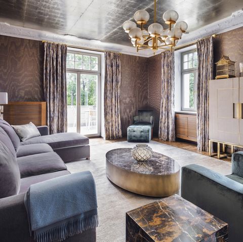 Living room in a luxury villa in Leipzig
