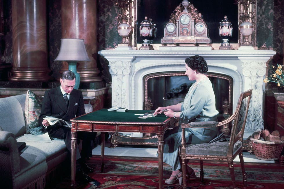 Furniture, Room, Table, Classic, Games, Interior design, Building, Chair, 