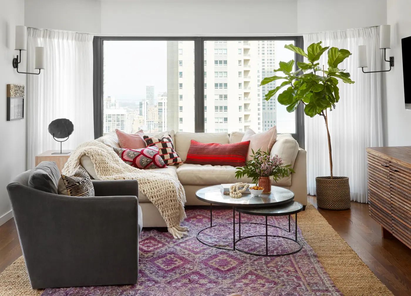 42 Unique Rug Ideas For A Small Living Room