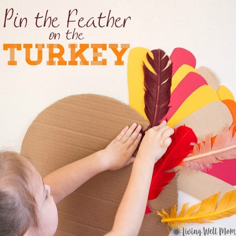 39 Best Thanksgiving Games For Families 2022