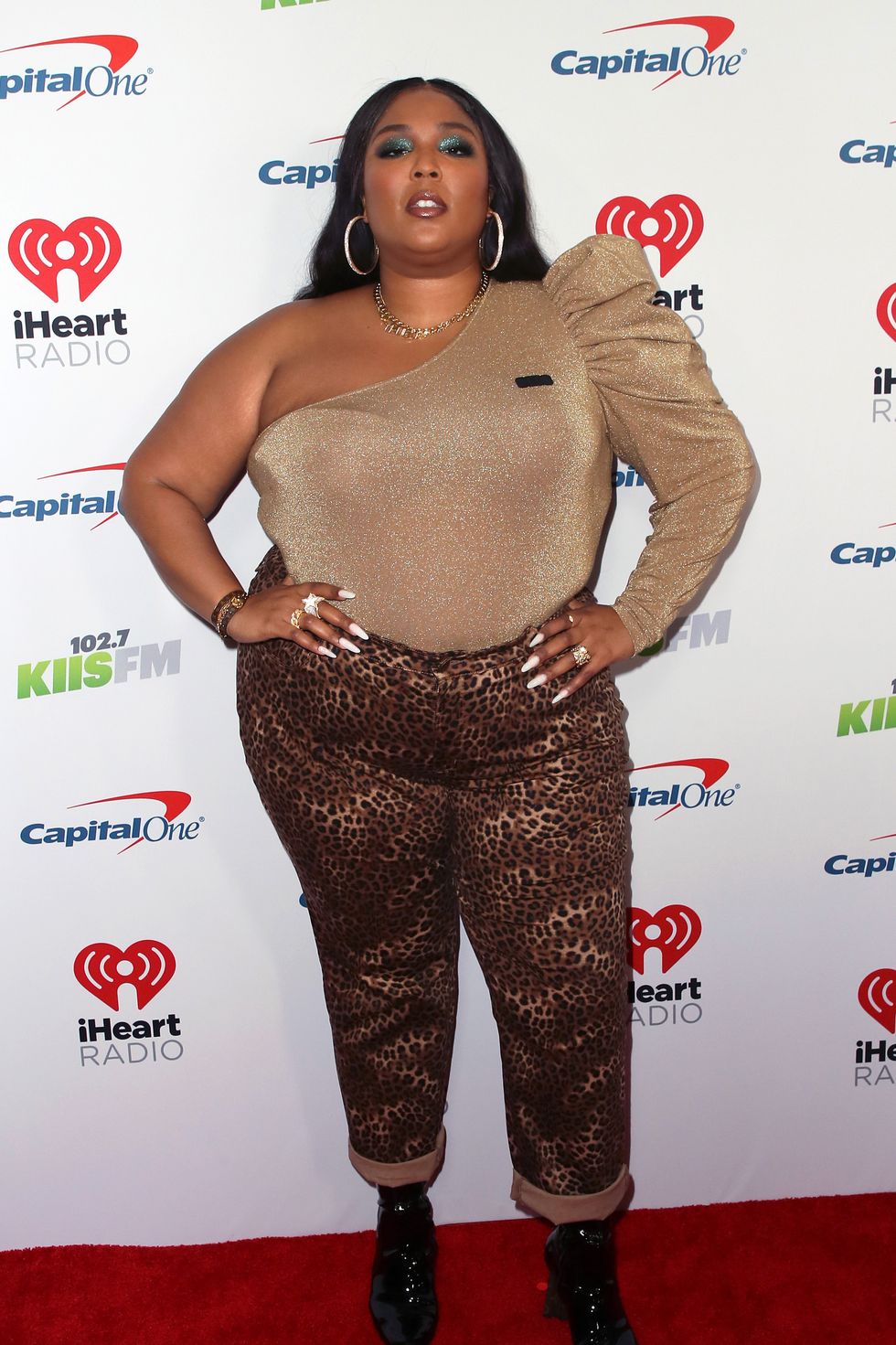Lizzo Style Gallery  25 Outfits Lizzo Looked Unbelievable In