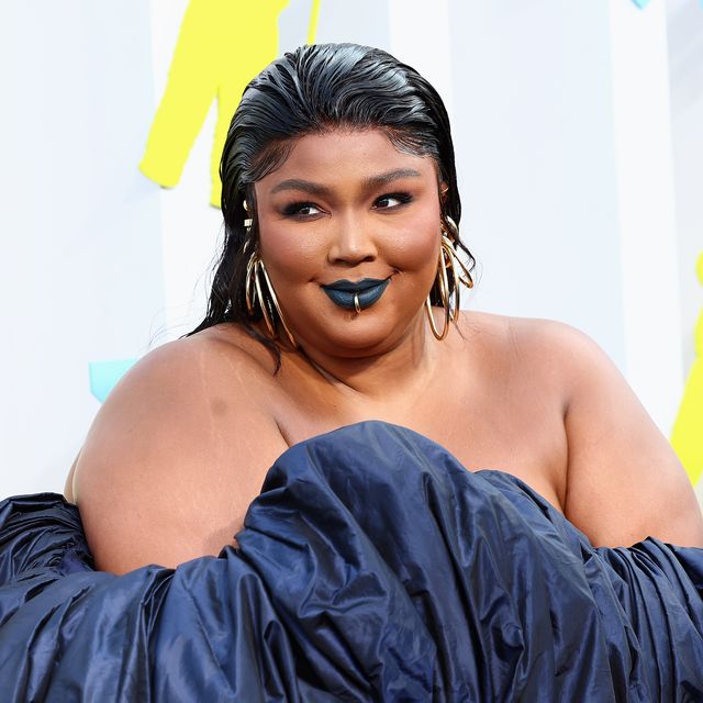 Singer Lizzo attends the '2017 Billboard Music Awards' and ELLE News  Photo - Getty Images