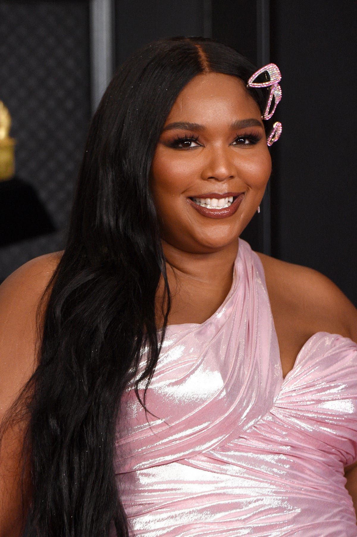 Lizzo Is Serving Hella Booty In Gorgeous Sparkling Naked Dress