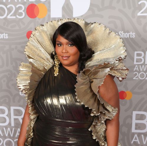 the brit awards 2023 arrivals lizzo