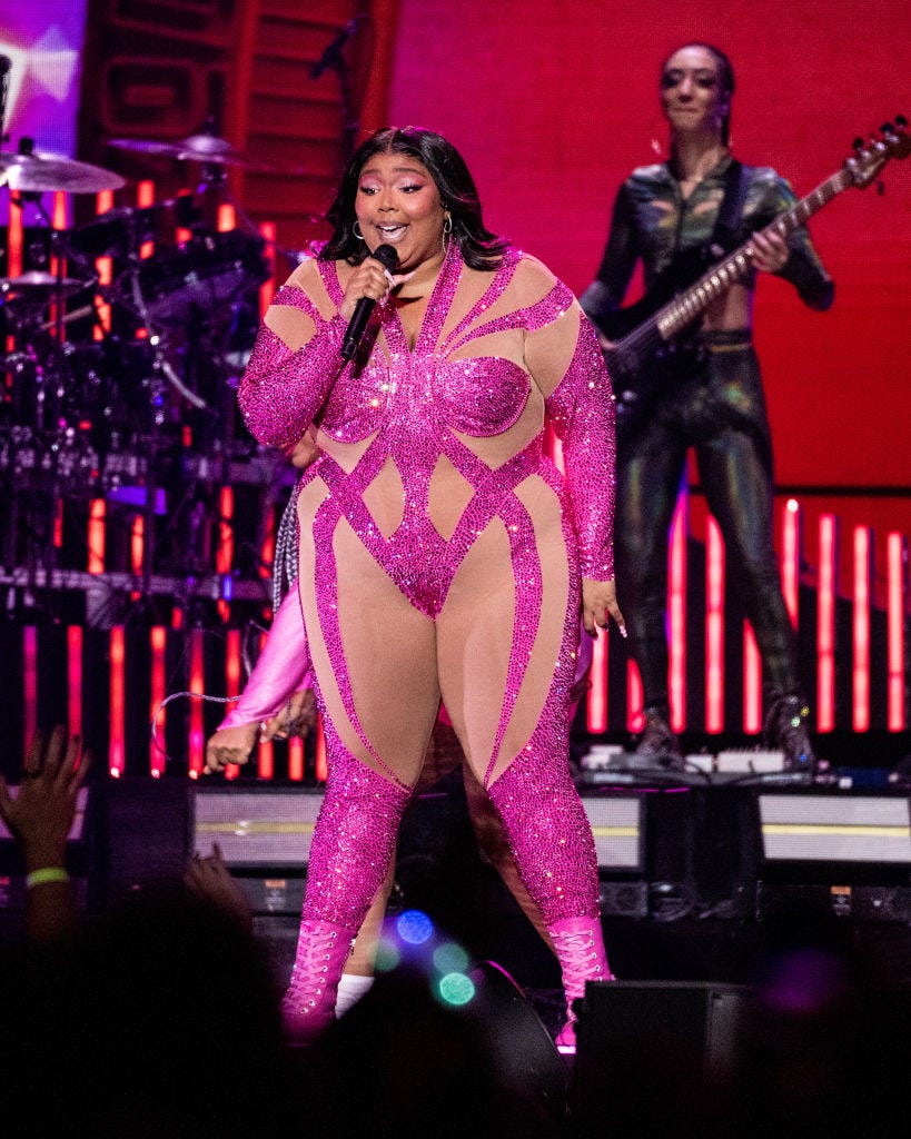 Lizzo Shares Glows With Confident in Swimsuit Selfie on IG