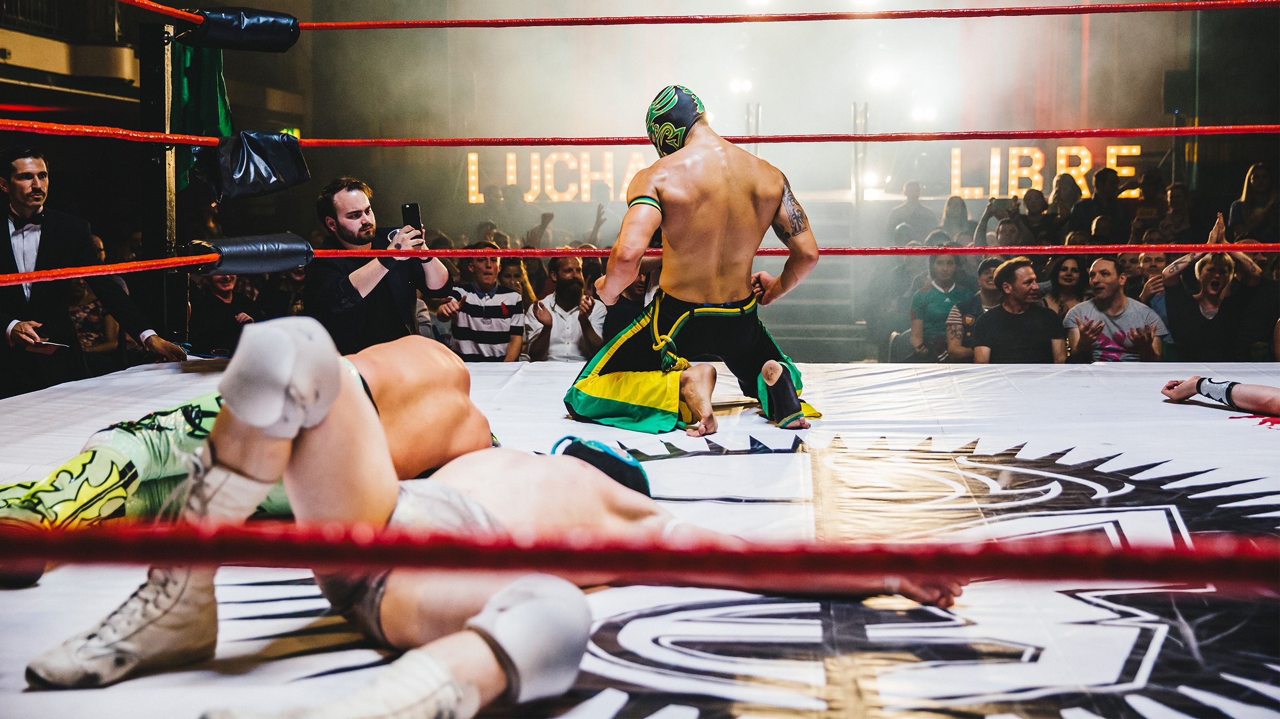 Blood and Glory The British Wrestlers Fighting in Lucha Libre