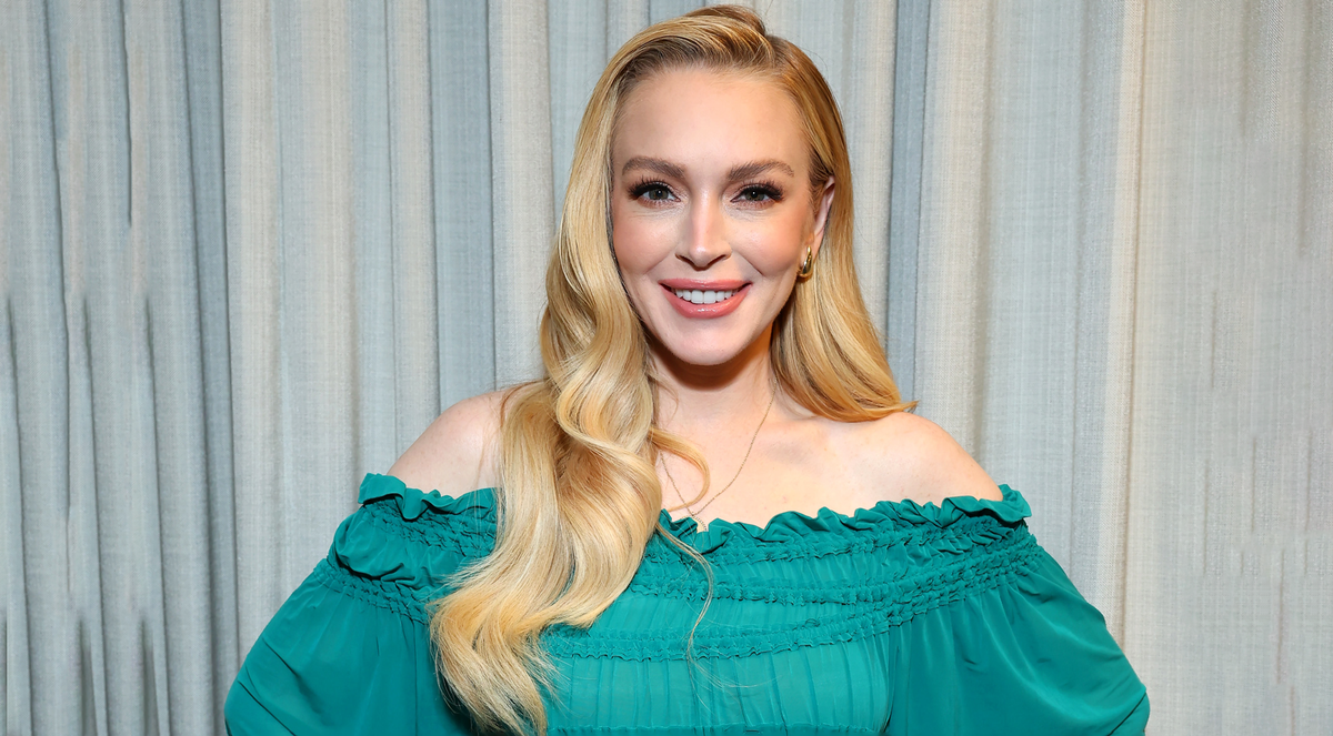 Lindsay Lohan Proves Old Navy Is Really *That Girl* With This Under-$50 Workout Set