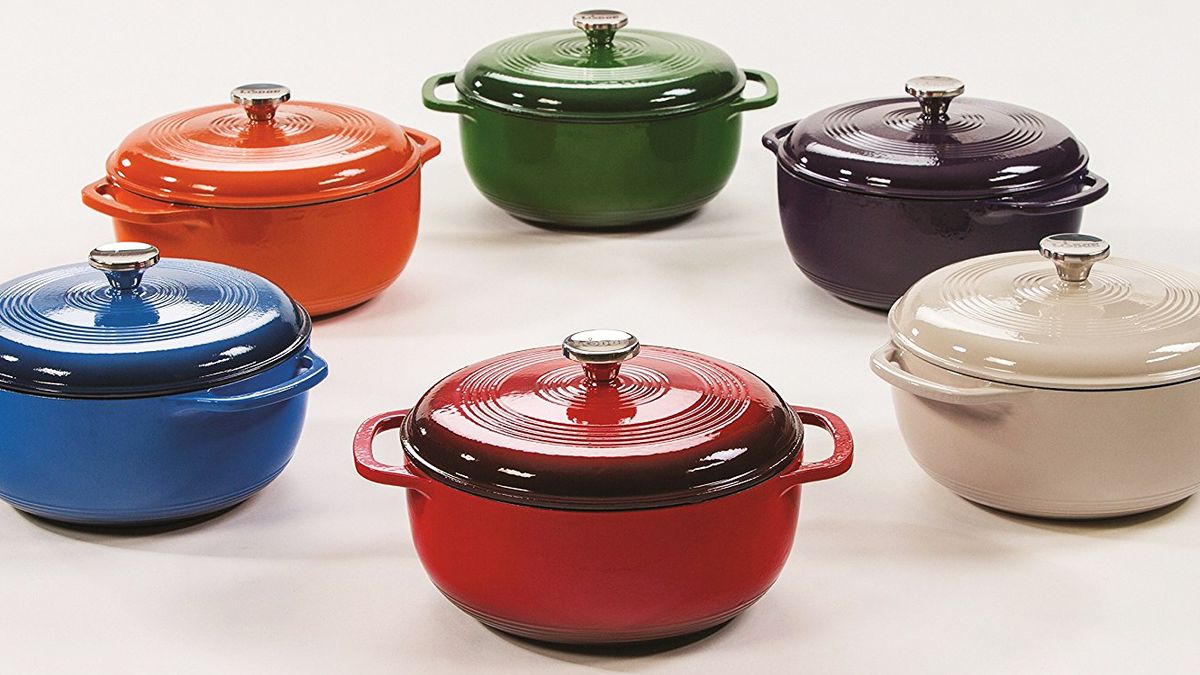 Lodge's $50 Dutch Oven Is Being Compared to Le Creuset
