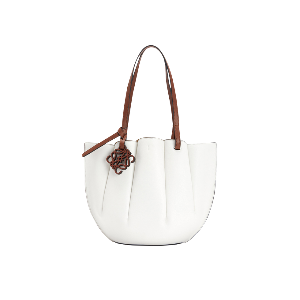 【LOEWE】人気★春夏スタイルに最適★エレガントトートバッグ ロエベ（LOEWE）新作バッグ【2021春夏】