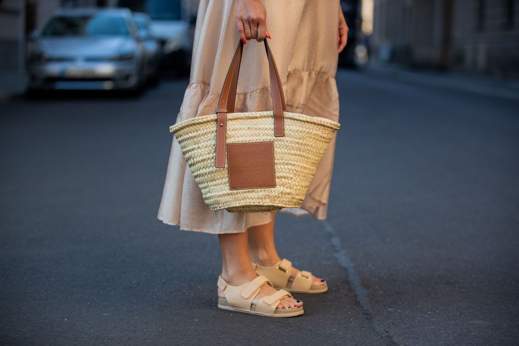 Women's Cadix Raffia And Leather Basket Bag In Natural/Cognac | Isabel  Marant IN
