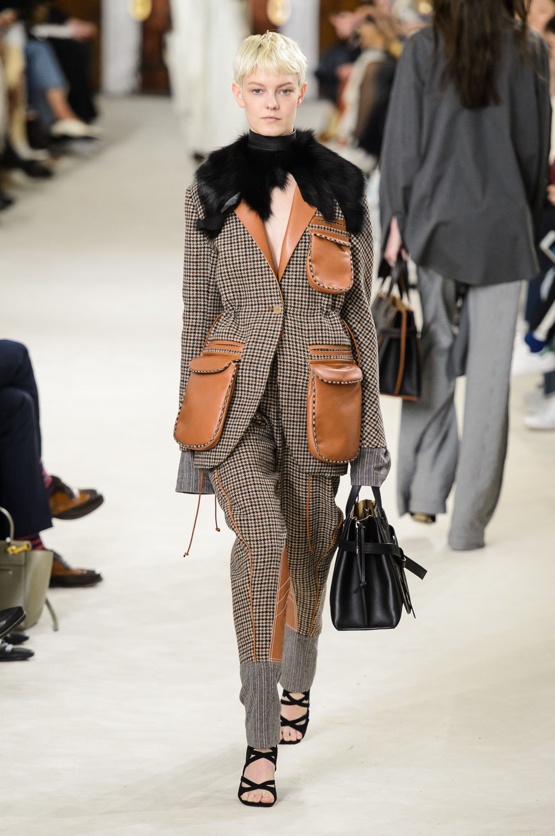 Loewe autumn winter 2018 collection