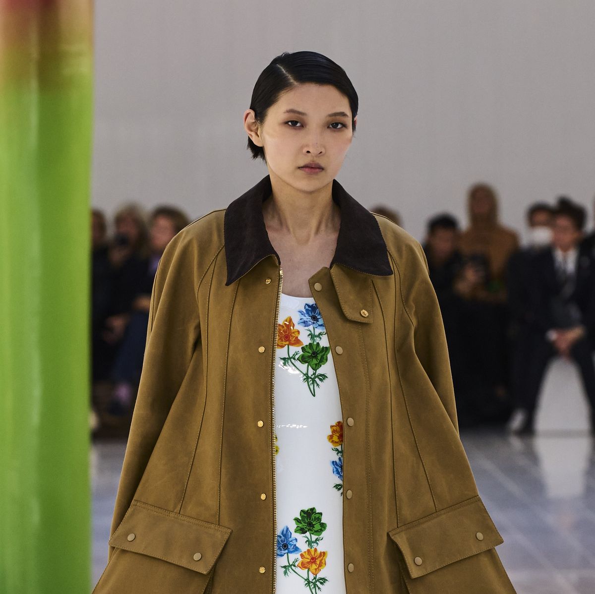Louis Vuitton presenta le nuove giacche “gonfiabili” per la Spring